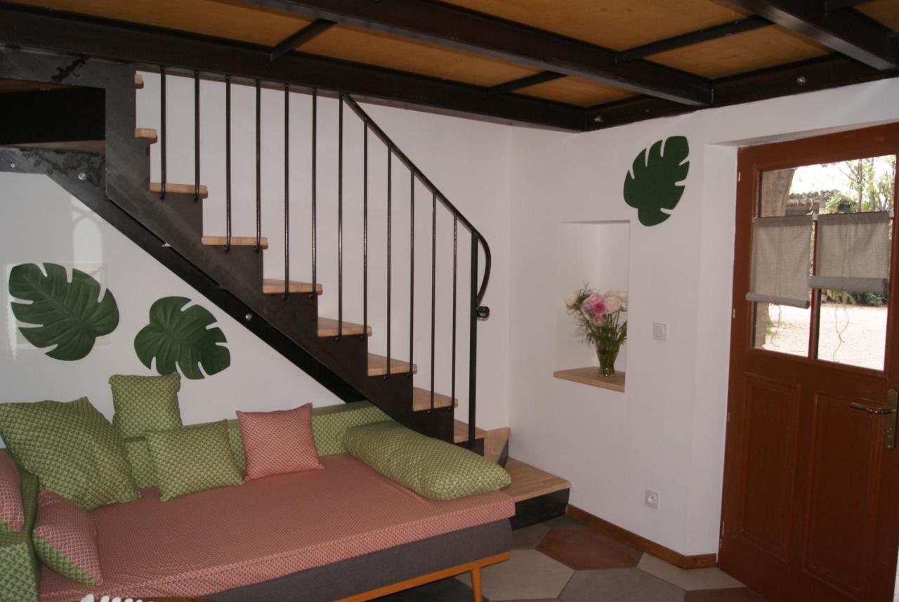 Le Bourguet Bed & Breakfast Sollies Pont Luaran gambar