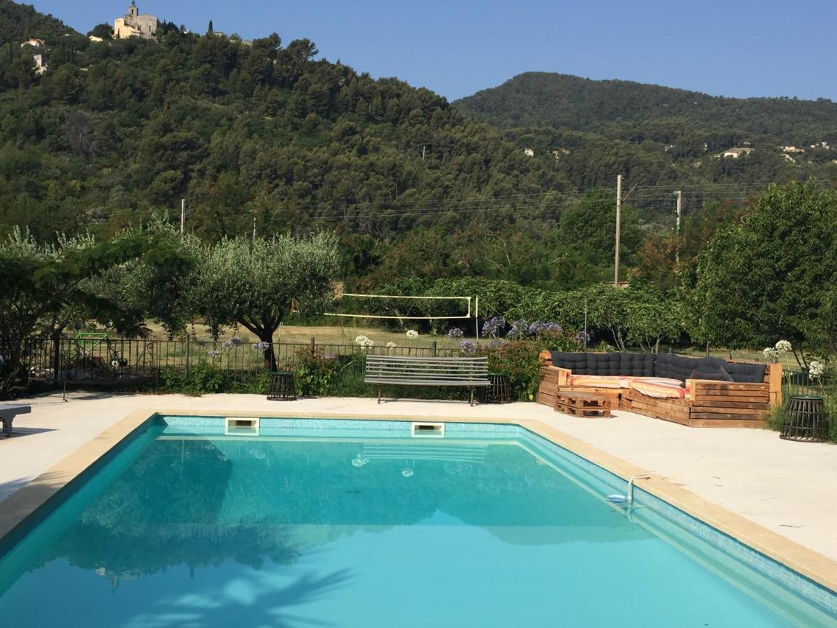 Le Bourguet Bed & Breakfast Sollies Pont Luaran gambar
