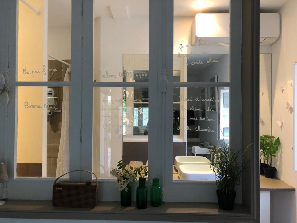 Le Bourguet Bed & Breakfast Sollies Pont Luaran gambar